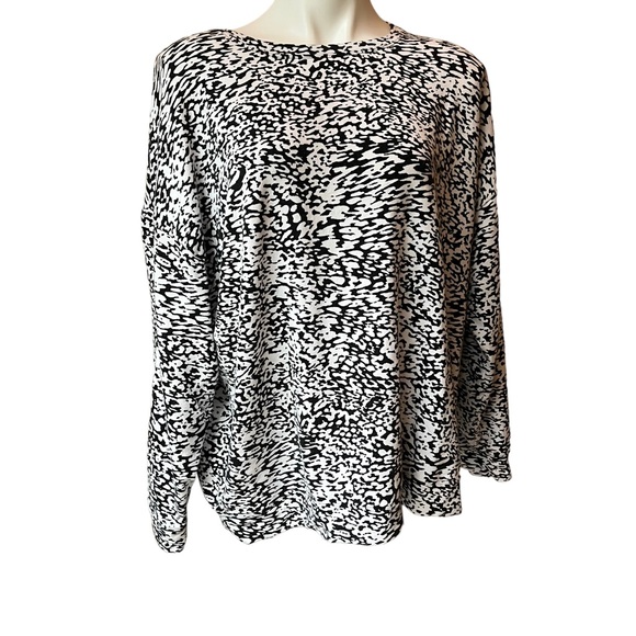 ATHLETA Balance Printed Pullover Ocelot Spot White, Sz XL - Picture 7 of 11